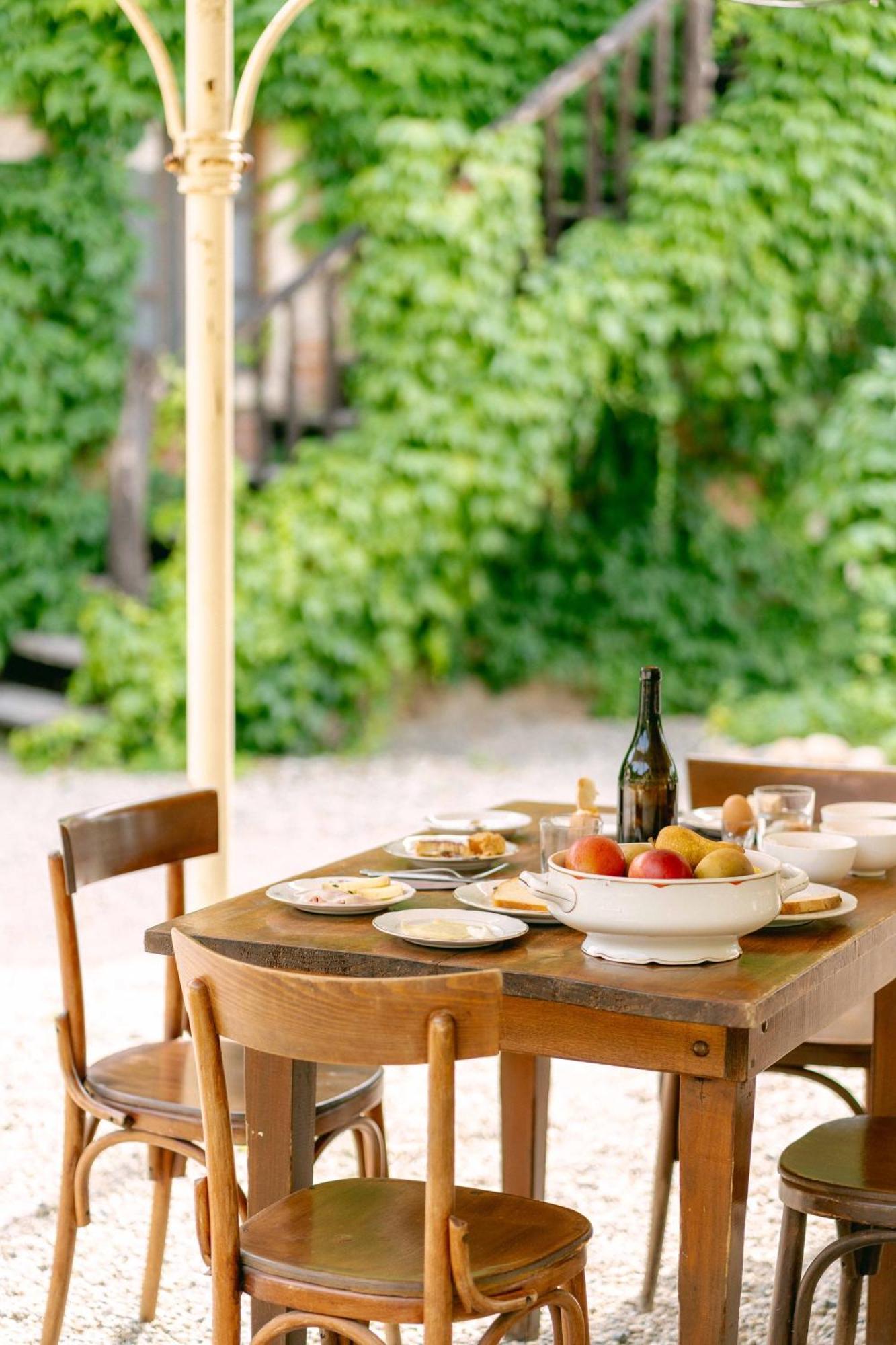 Borgo Casa Scaparone Villa Алба Екстериор снимка